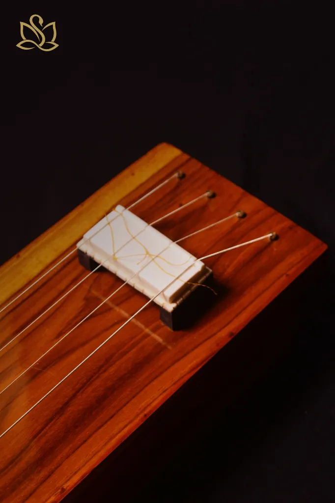 tanpura bridge.webp